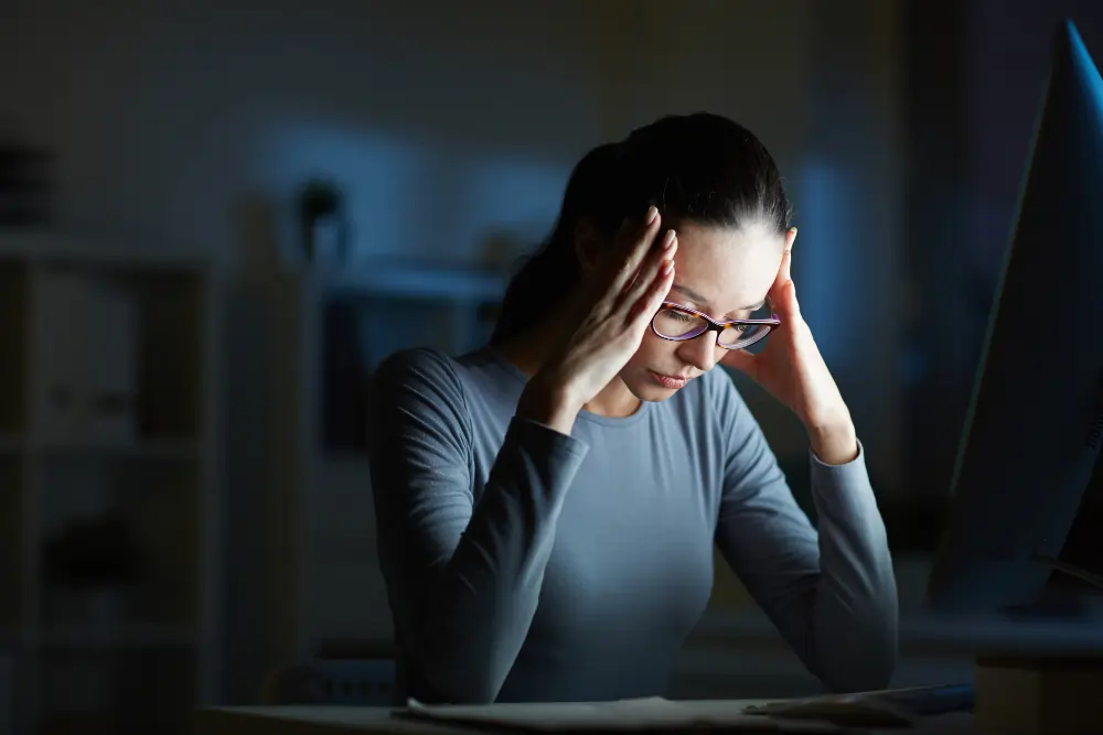 girl facing Burnout